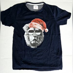 Navy Blue Christmas Lion Tee‎ Shirts size 11/12 years